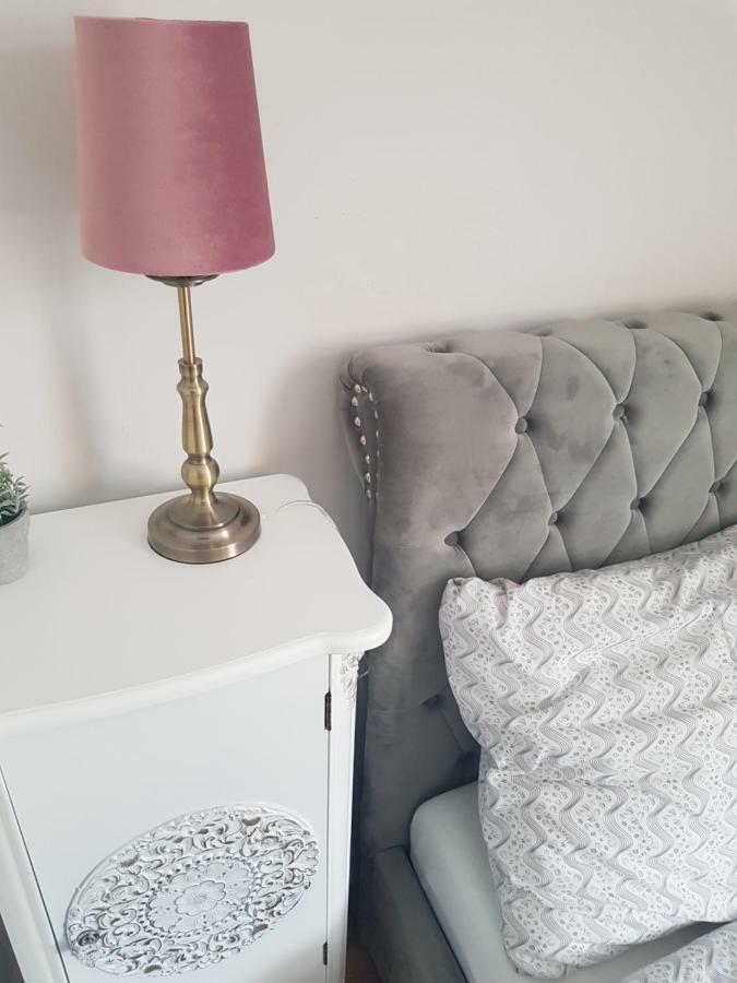 Apartament Piano Mini Lägenhet Malbork Exteriör bild