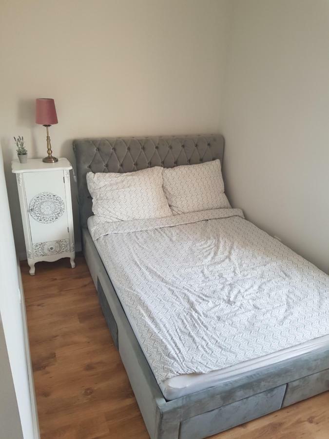 Apartament Piano Mini Lägenhet Malbork Exteriör bild