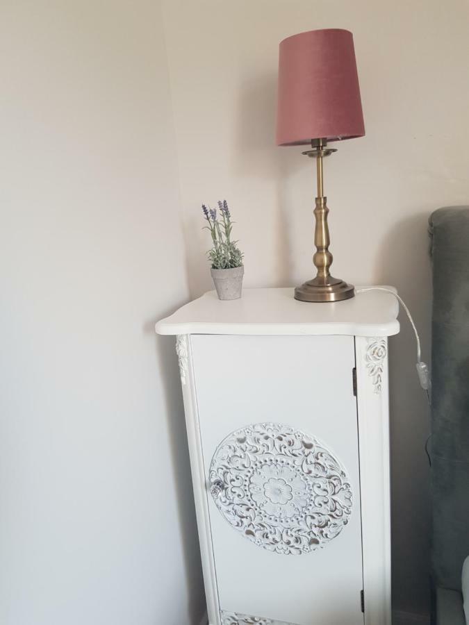 Apartament Piano Mini Lägenhet Malbork Exteriör bild